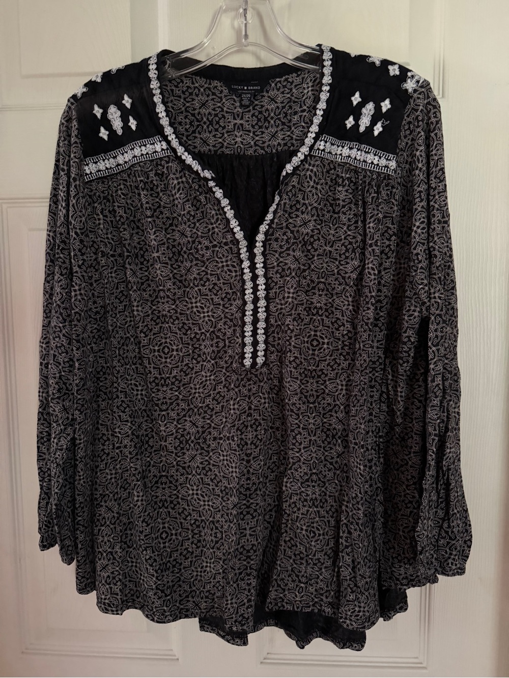 Lucky Brand Black and White Embroidered Peasant Tunic